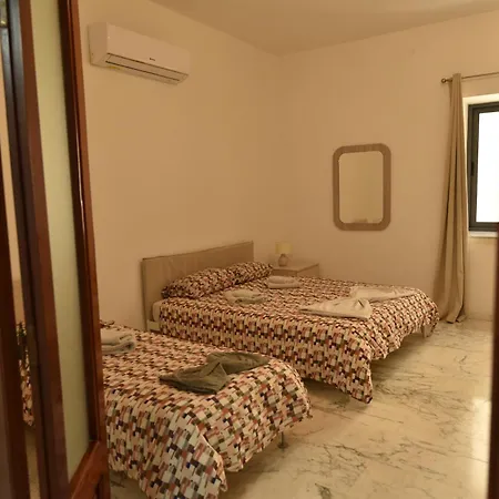 Xl Seafront Home 4Br 2Bath In Sliema Apartment *