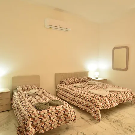 Xl Seafront Home 4Br 2Bath In Sliema * Sliema