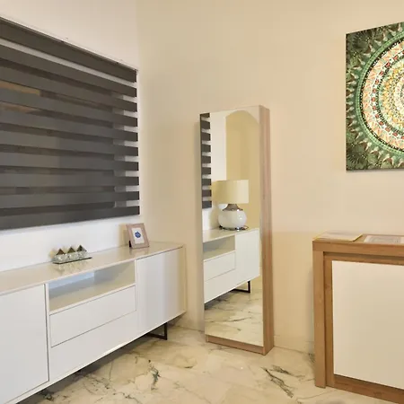 Xl Seafront Home 4Br 2Bath In Sliema * Sliema