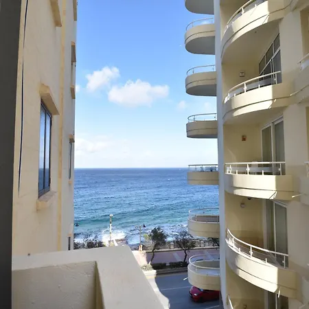 Xl Seafront Home 4Br 2Bath In Sliema Apartment