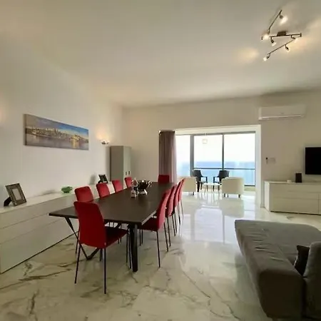 Xl Seafront Home 4Br 2Bath In Sliema Apartment *