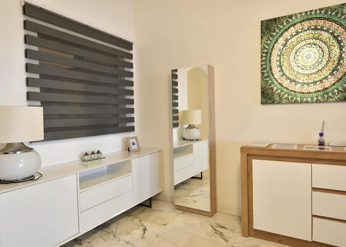 Xl Seafront In * Sliema