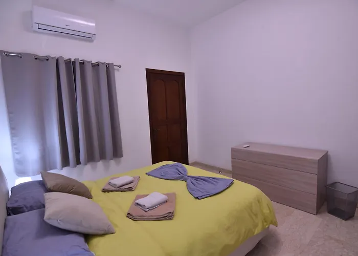 Xl Seafront In Apartment *