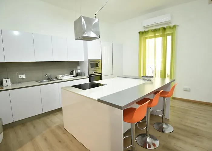 Xl Seafront In Apartment *