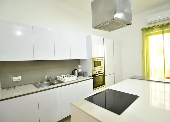 Apartment Xl Seafront In